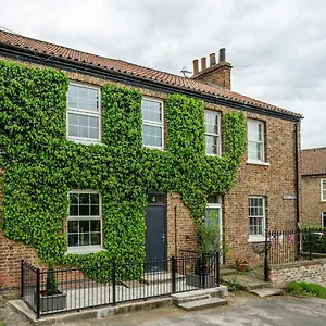  Holiday home River View, United Kingdom